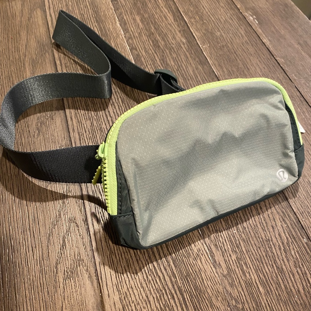 Lululemon Fanny Pack